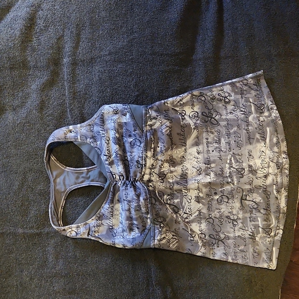 Lululemon tank